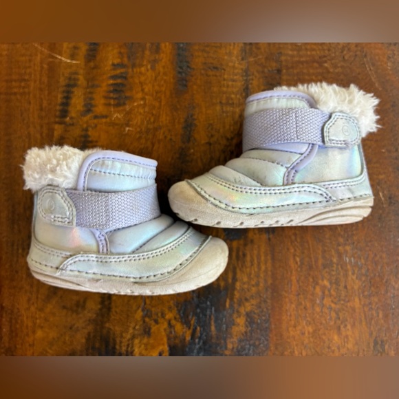 Stride Rite girls Winter boots size 4.5 - Picture 2 of 5